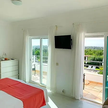 Casa Branca * 塔维拉